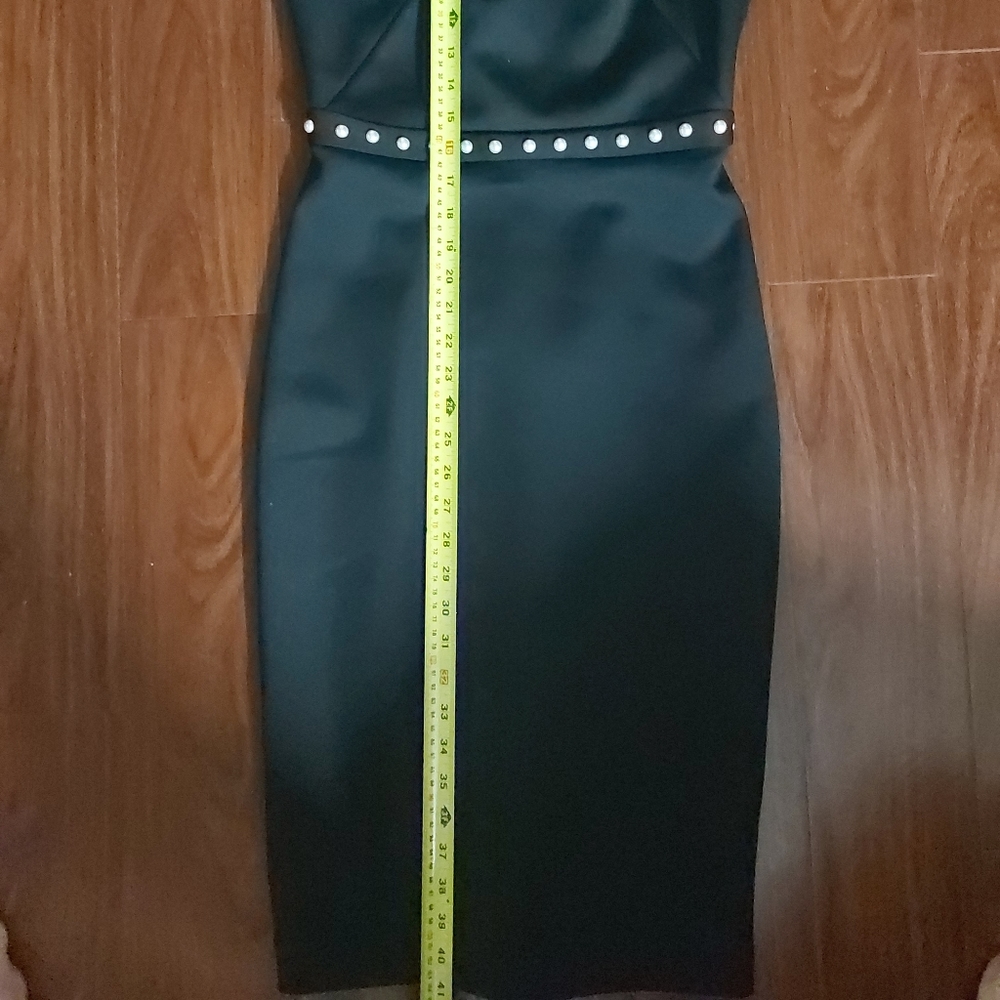 Beautiful Women dress - Picture 8 of 11